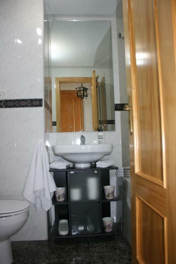Esera Dos Catedrales Apartment Villanova Bagian luar foto