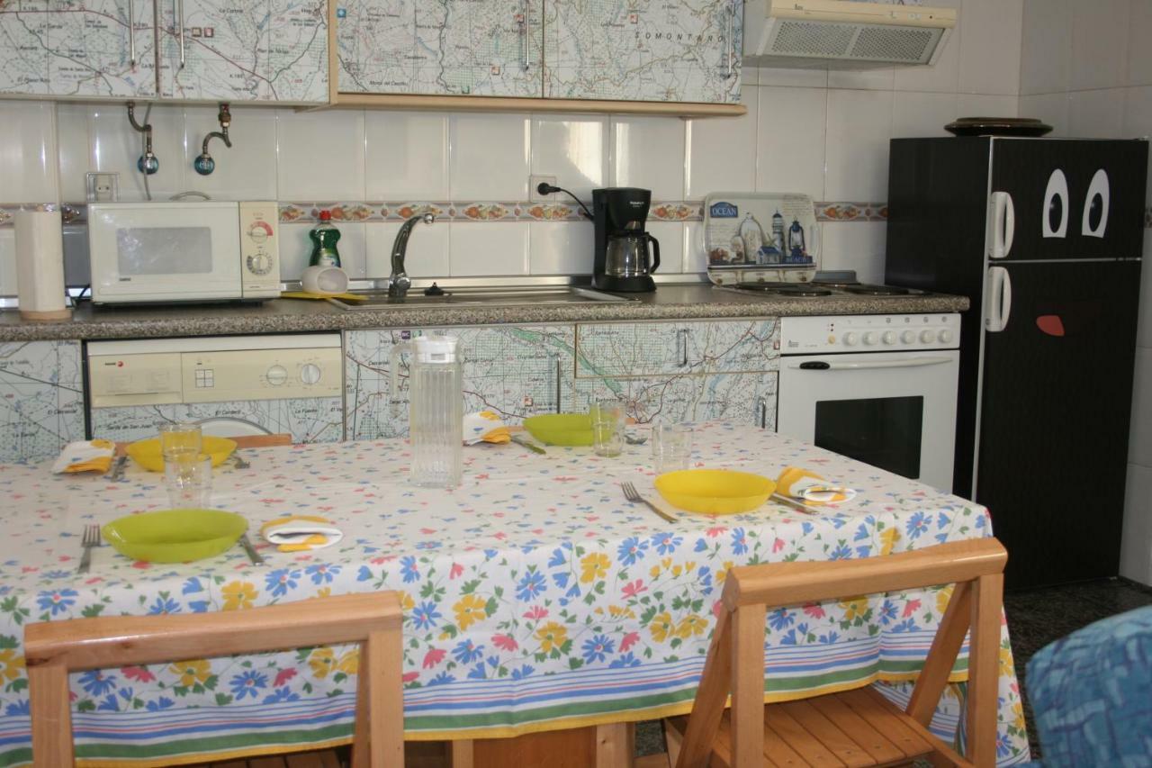Esera Dos Catedrales Apartment Villanova Bagian luar foto