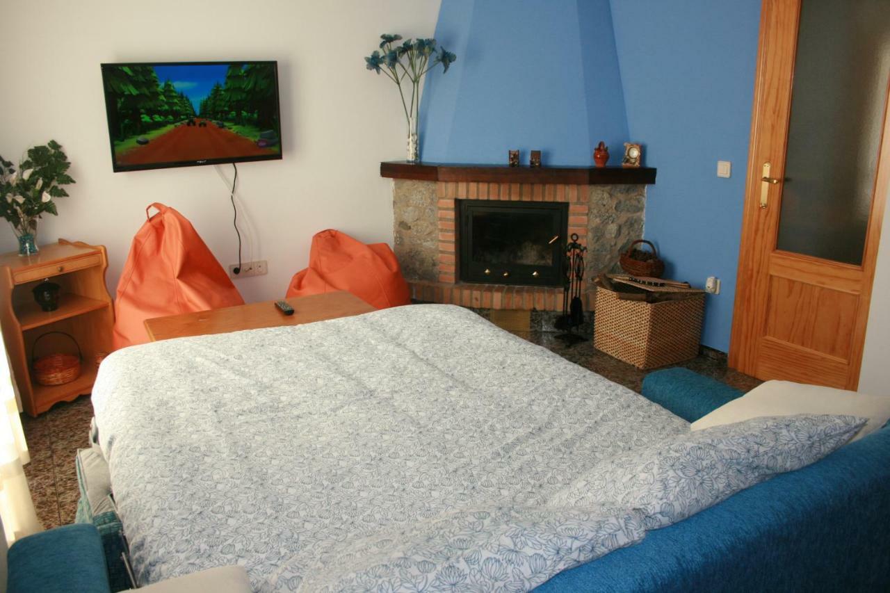 Esera Dos Catedrales Apartment Villanova Bagian luar foto