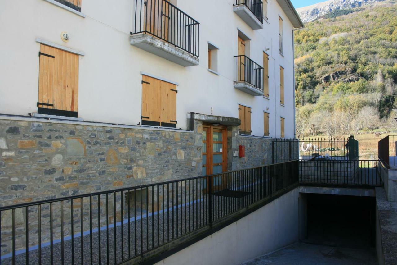 Esera Dos Catedrales Apartment Villanova Bagian luar foto