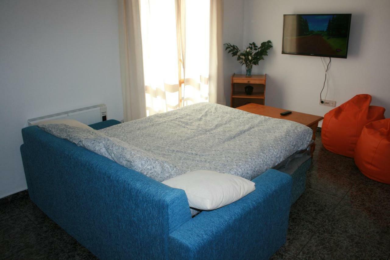 Esera Dos Catedrales Apartment Villanova Bagian luar foto
